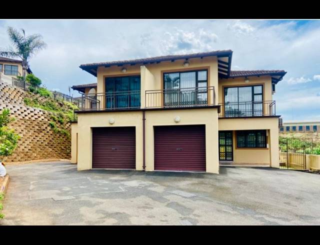 3 BEDROOM TOWNHOUSE FOR SALE IN DURBAN